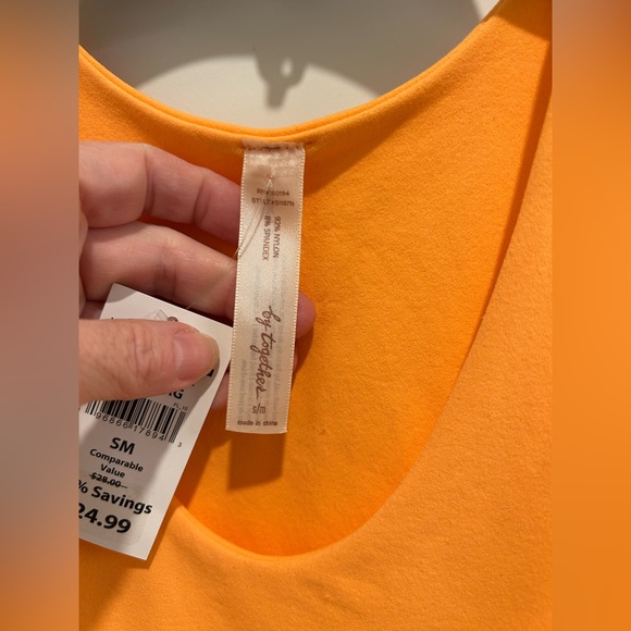 NWT By Together Orange Crop Top - Picture 3 of 4